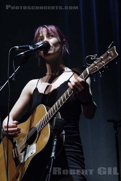 WENDY MCNEILL - 2006-04-21 - PARIS - Cafe de la Danse - 